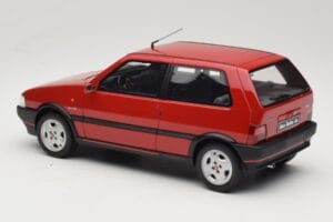 Fiat Uno Turbo IE Rosso Racing Otto 1:18 OT487 Resin — billede 5 af 6