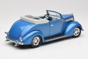 Ford Cabriolet Blå Road Signature 1:18 92238 Metal — billede 3 af 8