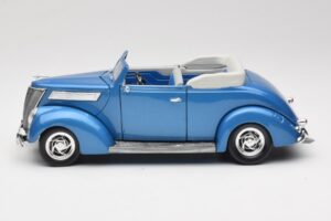 Ford Cabriolet Blå Road Signature 1:18 92238 Metal — billede 4 af 8