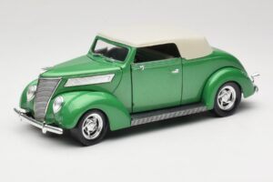Ford Cabriolet Grøn Road Signature 1:18 92239 Metal