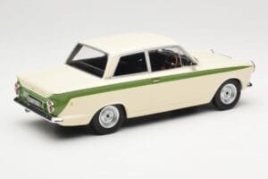 Ford Cortina Lotus White & Green Stripe MCG 1:18 MCG18434 Metal — billede 2 af 6