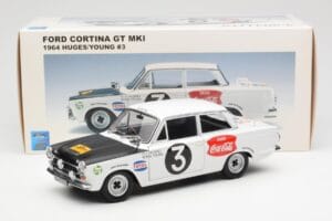 Ford Cortina Mk1 #3 P. Hughes / B. Young African Safari Rally 1964 AUTOart 1:18 86428 Metal — billede 8 af 8