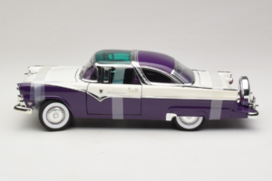 Ford Crown Victoria Hvid Lilla Road Signature 1:18 92138-P1 Metal — billede 3 af 6