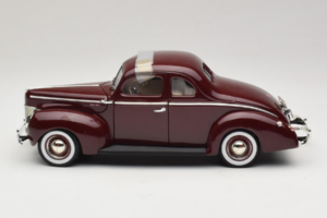 Ford Deluxe Coupe Mørkrød ERTL 1:18 7936 Metal — billede 4 af 7
