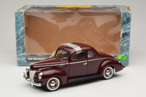 Ford Deluxe Coupe Mørkrød ERTL 1:18 7936 Metal — billede 7 af 7