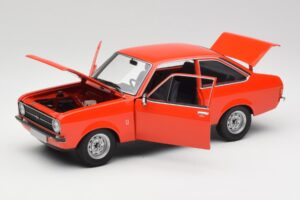 Ford Escort Mk2 Signal Orange Minichamps 1:18 150084100 Metal — billede 2 af 8