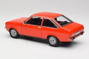 Ford Escort Mk2 Signal Orange Minichamps 1:18 150084100 Metal — billede 7 af 8