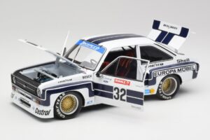 Ford Escort II RS1800 #32 K. Ludwig Nürburgring Winner 1976 Minichamps 1:18 100768432 Metal — billede 2 af 8