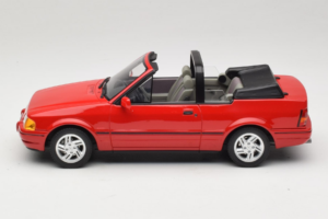 Ford Escort Mk4 XR3i Cabriolet Flamenco Red Otto 1:18 OT1254 Resin — billede 3 af 6
