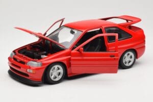 Ford Escort Mk5 RS Cosworth Rød UT Models 1:18 180082102 Metal — billede 2 af 8