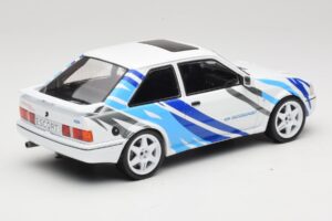 Ford Escort Mk4 RS Turbo S2 Hvid Med Dekoration MCG 1:18 MCG18547R Metal — billede 2 af 6