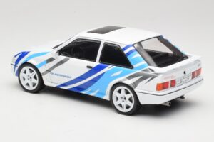 Ford Escort Mk4 RS Turbo S2 Hvid Med Dekoration MCG 1:18 MCG18547R Metal — billede 5 af 6
