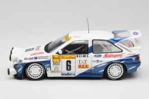 Ford Escort RS Cosworth Mobil 1 #6 F. Delecour / D. Grataloup Rally Monte Carlo Night Version Winner 1994 UT Models 1:18 3945 — billede 4 af 8