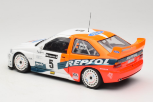 Ford Escort RS Cosworth Repsol #5 C. Sainz / L. Moya RAC Rally 1997 UT Models 1:18 39750 Metal — billede 7 af 8
