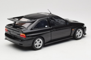Ford Escort RS Cosworth Black Metallic Minichamps 1:18 150089020 Metal — billede 3 af 8