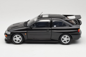 Ford Escort RS Cosworth Black Metallic Minichamps 1:18 150089020 Metal — billede 4 af 8