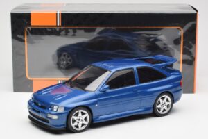 Ford Escort RS Cosworth Blå IXO 1:18 18CMC180 Metal — billede 6 af 6