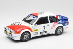 Ford Escort RS Turbo #7 Lotto Haspengouw Rally 1985 MCG 1:18 MCG18421 Metal