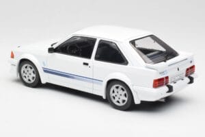 Ford Escort RS Turbo Hvid MCG 1:18 MCG18419 Metal — billede 5 af 6