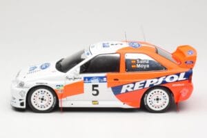 Ford Escort WRC #5 C. Sainz / L. Moya Winner Acropolis Rally 1997 IXO 1:18 18RMC172A Metal — billede 3 af 6