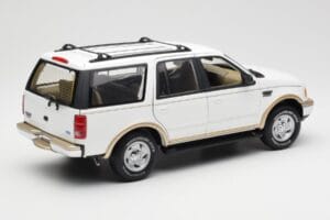 Ford Expedition Eddie Bauer Hvid UT Models 1:18 22712 Metal — billede 3 af 8
