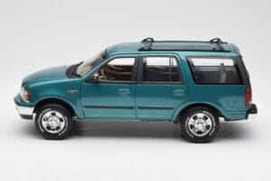 Ford Expedition XLT Grøn Metallic UT Models 1:18 22717 Metal — billede 4 af 8