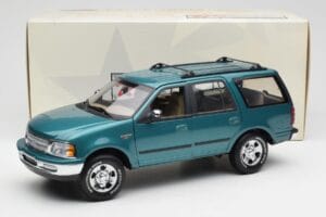 Ford Expedition XLT Grøn Metallic UT Models 1:18 22717 Metal — billede 8 af 8