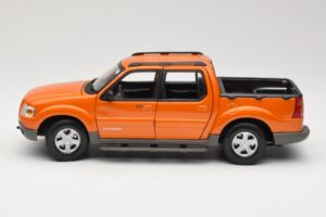 Ford Explorer Sport Trac Orange Maisto 1:18 536891G Metal — billede 4 af 8