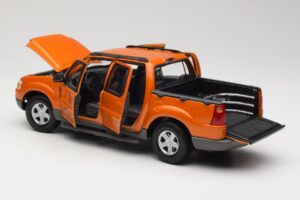 Ford Explorer Sport Trac Orange Maisto 1:18 536891G Metal — billede 5 af 8