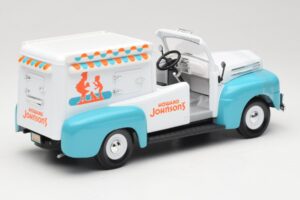 Ford F-1 Howard Johnson's Ice Cream Road Signature 1:18 92229 Metal — billede 2 af 6