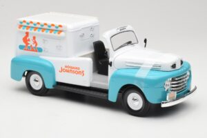 Ford F-1 Howard Johnson's Ice Cream Road Signature 1:18 92229 Metal — billede 4 af 6