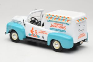Ford F-1 Howard Johnson's Ice Cream Road Signature 1:18 92229 Metal — billede 5 af 6