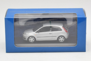Ford Fiesta Mk5 2-Door Sølv Minichamps 1:43 FIESTA003 Metal — billede 4 af 4