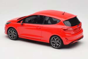 Ford Fiesta Mk8 ST Rød DNA 1:18 DNA000093 Resin — billede 5 af 6