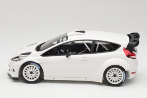 Ford Fiesta RS WRC Street Mk7 Hvid Minichamps 1:18 151110890 Metal — billede 3 af 6