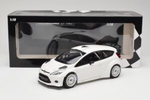 Ford Fiesta RS WRC Street Mk7 Hvid Minichamps 1:18 151110890 Metal — billede 6 af 6