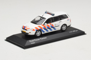 Ford Focus Turnier Politie Minichamps 1:43 430087092 Metal — billede 2 af 4