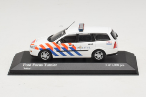 Ford Focus Turnier Politie Minichamps 1:43 430087092 Metal