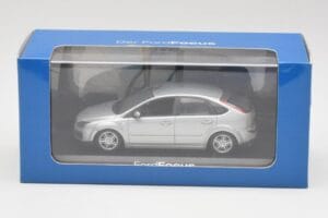 Ford Focus Mk2 Moondust Sølv Minichamps 1:43 FOCUS002 Metal — billede 4 af 4