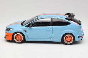 Ford Focus RS LM Classic Edition Gulf 1968 Ford GT40 Tribute Minichamps 1:18 100080068 Metal — billede 4 af 8