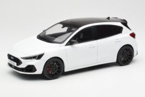Ford Focus ST Mk4 Frozen Hvid MCG 1:18 MCG18453 Metal