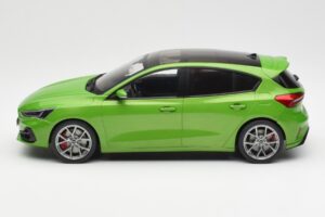 Ford Focus ST Mk4 Grøn MCG 1:18 MCG18452 Metal — billede 3 af 6