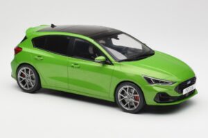 Ford Focus ST Mk4 Grøn MCG 1:18 MCG18452 Metal — billede 4 af 6