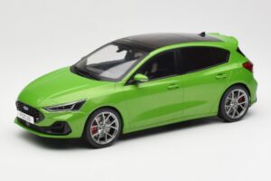 Ford Focus ST Mk4 Grøn MCG 1:18 MCG18452 Metal
