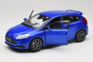 Ford Focus ST Mk2 Blue Metallic Minichamps 1:18 110082001 Metal — billede 2 af 8