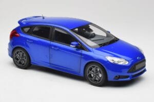 Ford Focus ST Mk2 Blue Metallic Minichamps 1:18 110082001 Metal — billede 6 af 8
