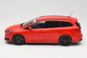 Ford Focus ST Turnier Mk3 Race Red MCG 1:18 MCG18466 Metal — billede 3 af 6