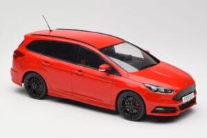 Ford Focus ST Turnier Mk3 Race Red MCG 1:18 MCG18466 Metal — billede 4 af 6