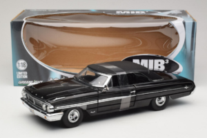 Ford Galaxie 500 Men in Black 3 Movie GreenLight 1:18 15301 Metal — billede 6 af 6