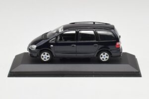 Ford Galaxy Mk1 Blå Minichamps 1:43 430089501 Metal